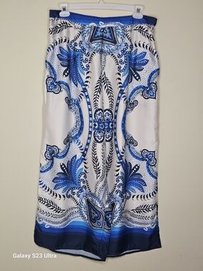 Cato White, Blue Wide Leg Pants Women's XL